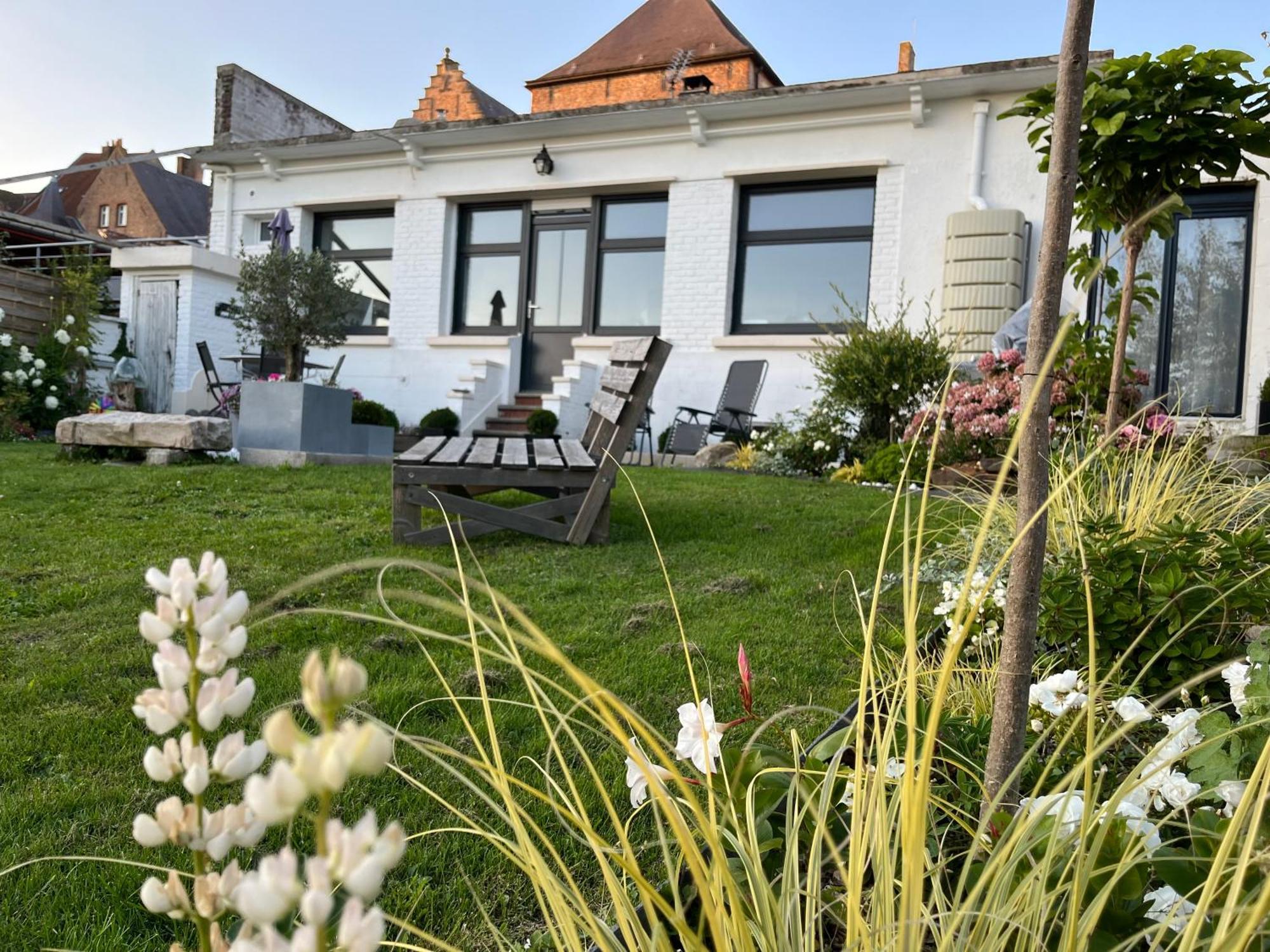 Le Petit Paradis Кассель Экстерьер фото
