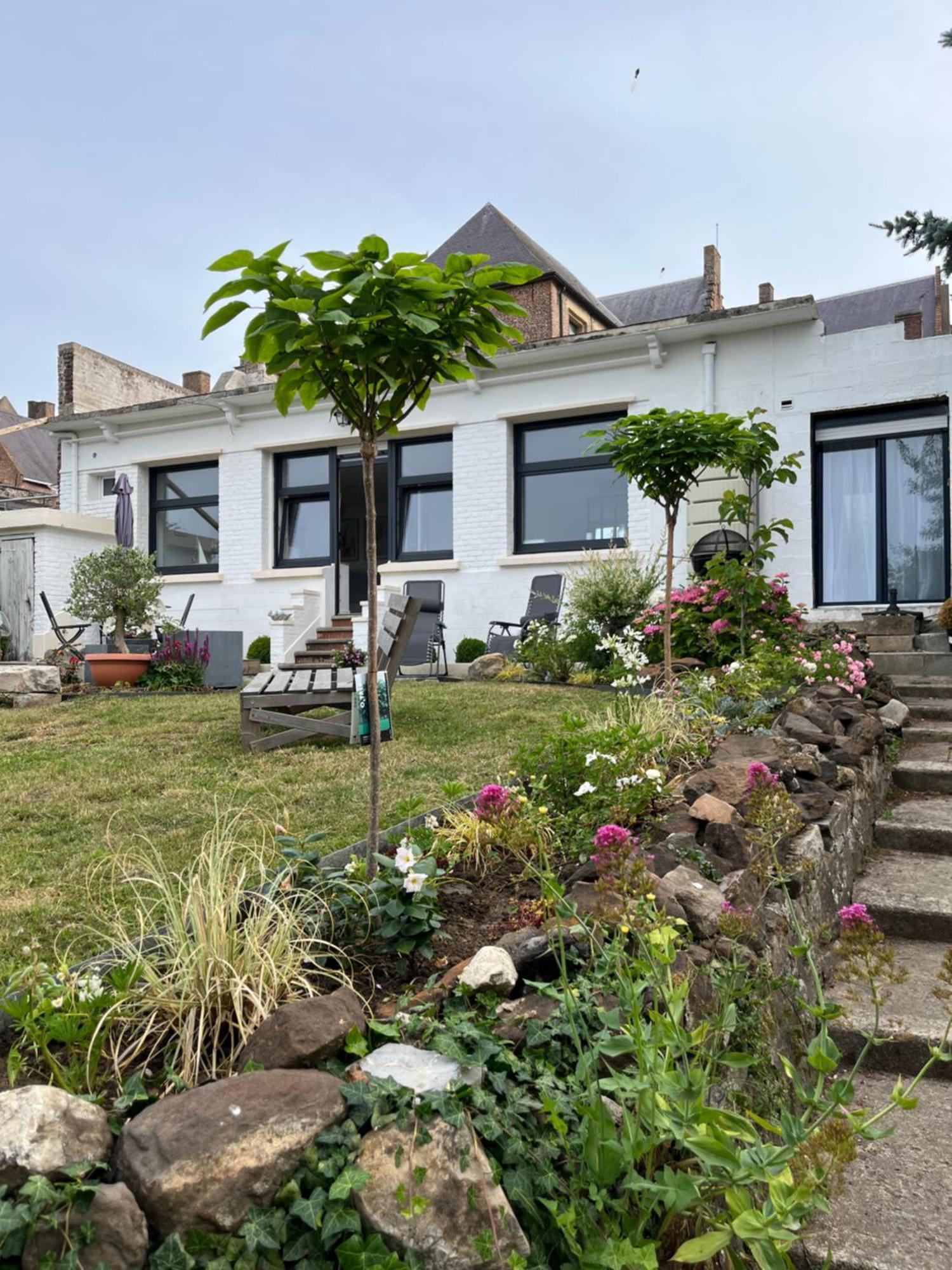 Le Petit Paradis Кассель Экстерьер фото